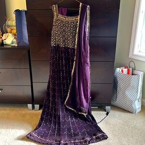 Beautiful never worn Indian anarkali with dupatta and leggings